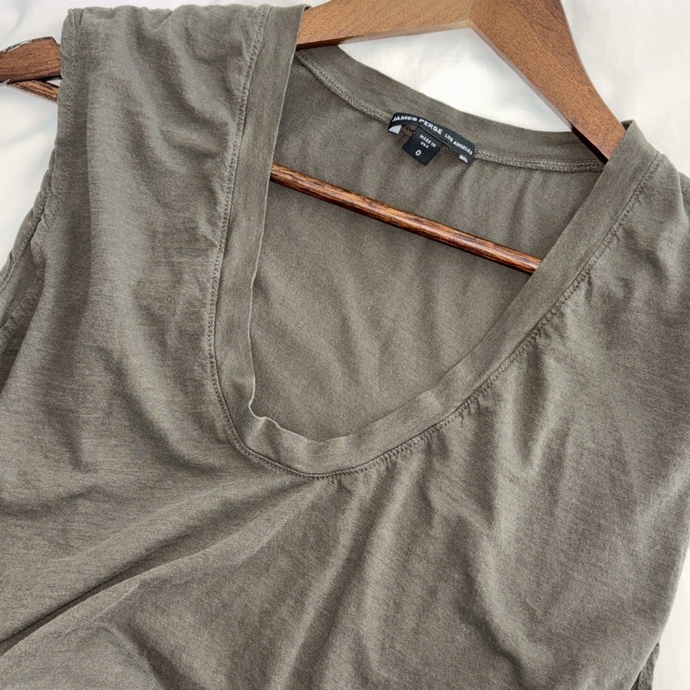 James Perse  Model Olive Sleeveless Tank Top